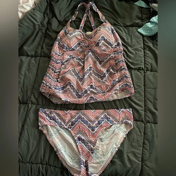 Motherhood maternity bathing suit XL - Picture 1 of 1